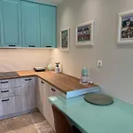 Apartamento Modern, Chic, Near A Blue Flag Beach, 100 Sq M *