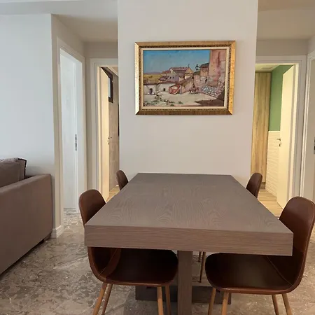 Apartamento Modern, Chic, Near A Blue Flag Beach, 100 Sq M Corinth