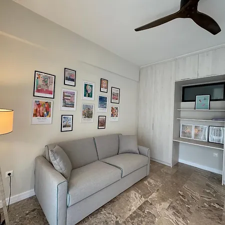Apartamento Modern, Chic, Near A Blue Flag Beach, 100 Sq M *