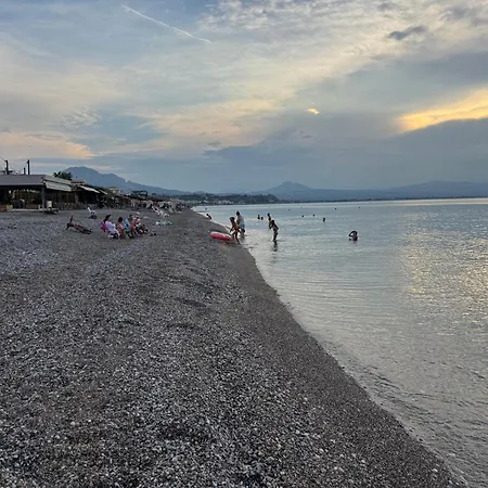 Apartament Modern, Chic, Near A Blue Flag Beach, 100 Sq M Corinth