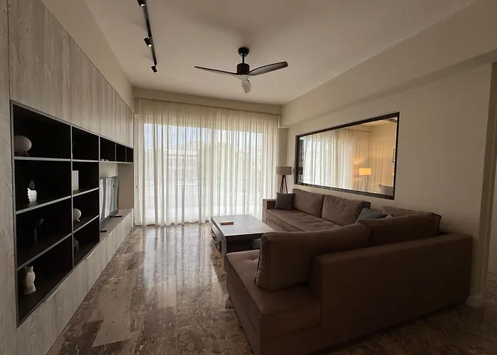 Modern, Chic, Near A Blue Flag Beach, 100 Sq M Apartment Korinth