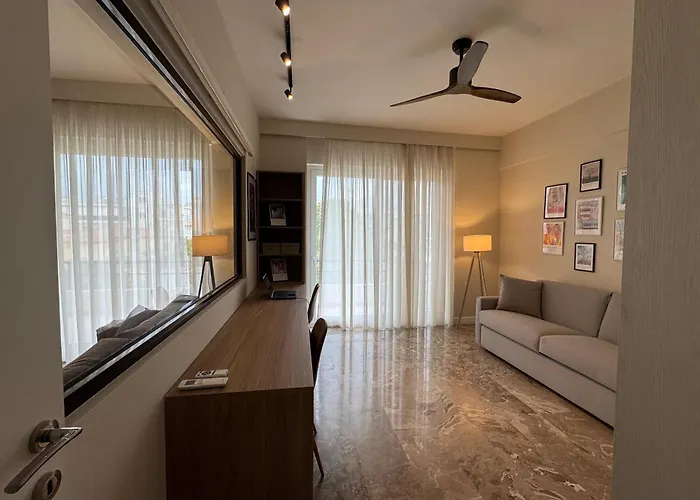 Modern, Chic, Near A Blue Flag Beach, 100 Sq M Korinth