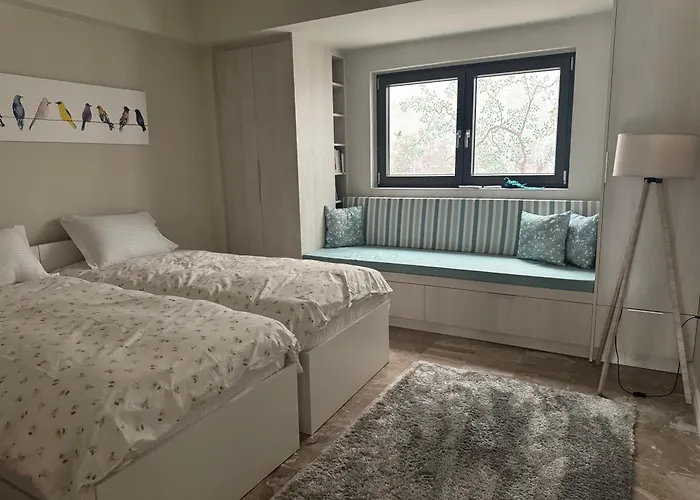 Modern, Chic, Near A Blue Flag Beach, 100 Sq M Apartment *