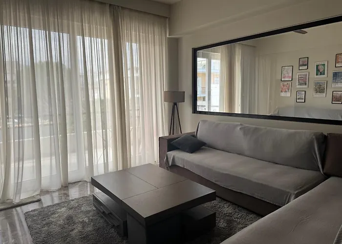 Апартаменты Modern, Chic, Near A Blue Flag Beach, 100 Sq M Corinth